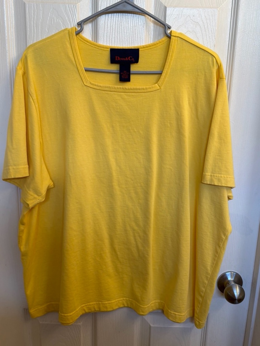 Denim&Co Yellow Women's Short-Sleeve Square Neck Top